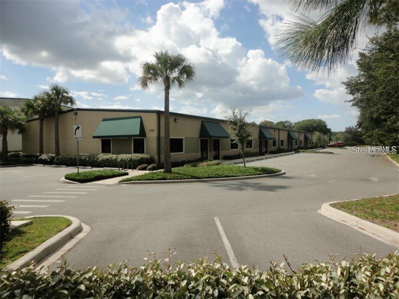 Commercial - фото