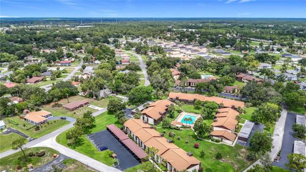 FAIRWAYS/SILVER SPGS SHORES CO