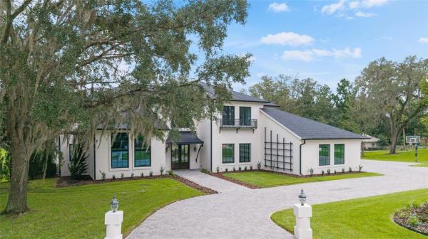 COUNTRY CLUB/OCALA UN 02