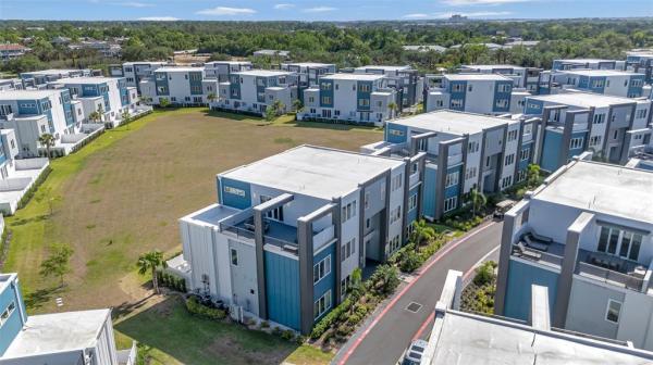 SPECTRUM AT REUNION, REUNION