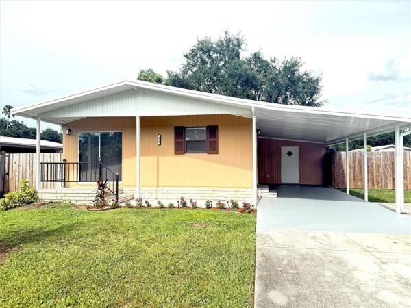 VILLAGE UNIT 04 LAKELAND