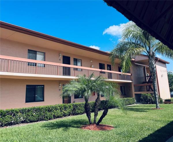 EAST LAKE WOODLANDS CONDO