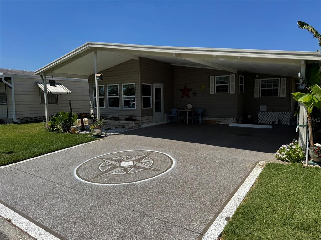 TIMBER LAKE ESTATES - фото