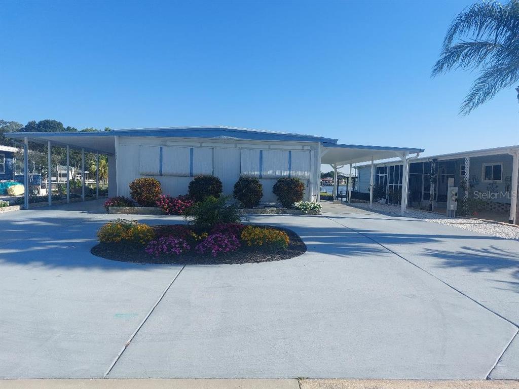 LAKE TARPON MOBILE HOME VILLAGE - фото