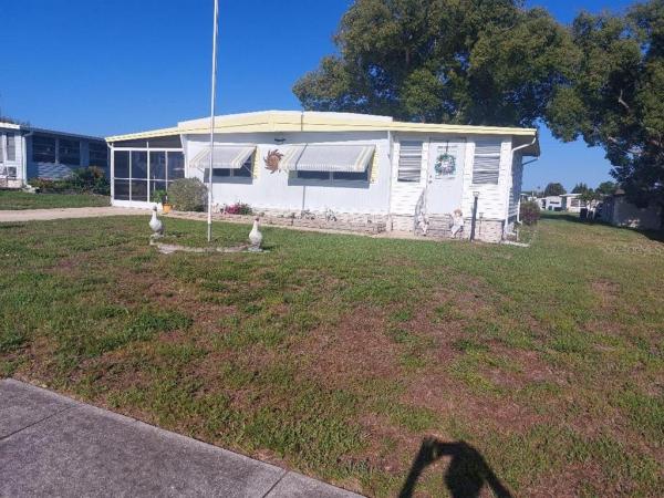 LAKE TARPON MOBILE HOME VILLAGE