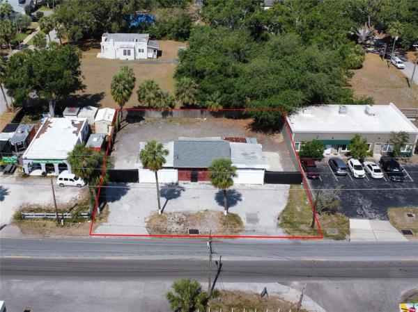 TROPICAL TERRACE UNIT 1