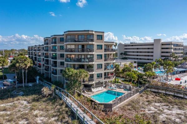 GULF STRAND RESORT CONDO