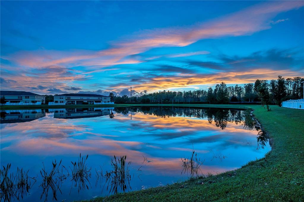 VERANDAH TWNHMS - фото