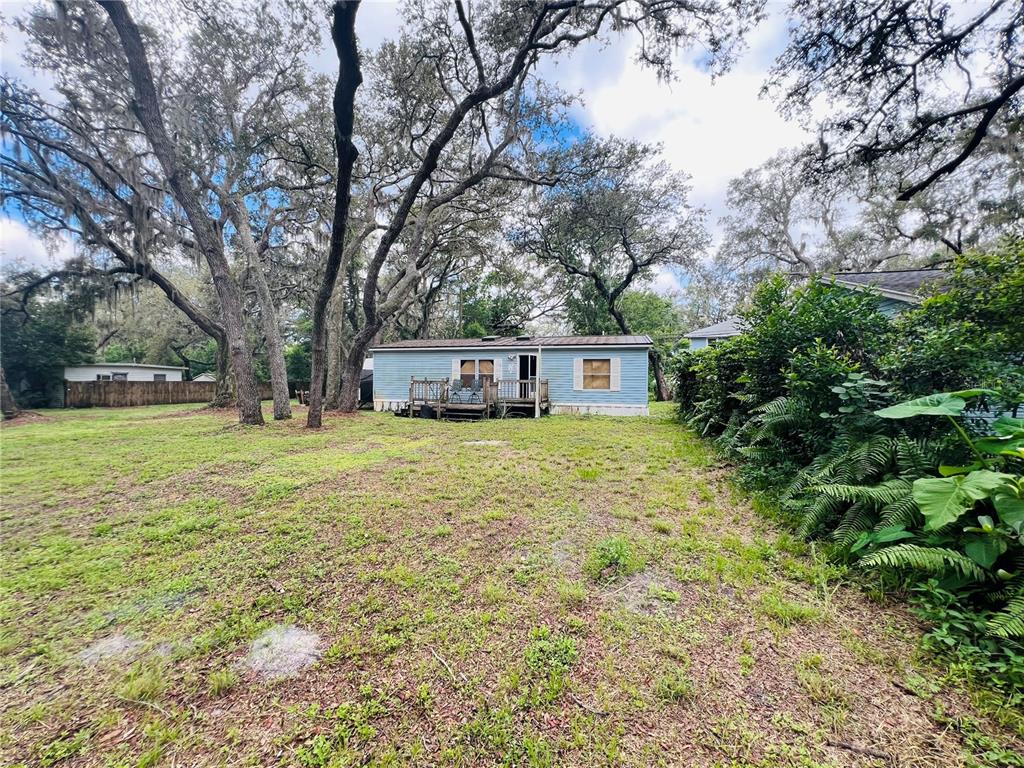 HOLIDAY CLUB - фото