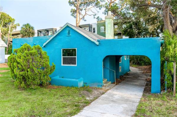 BUNGALOW TERRACE BLK B, LOT 8