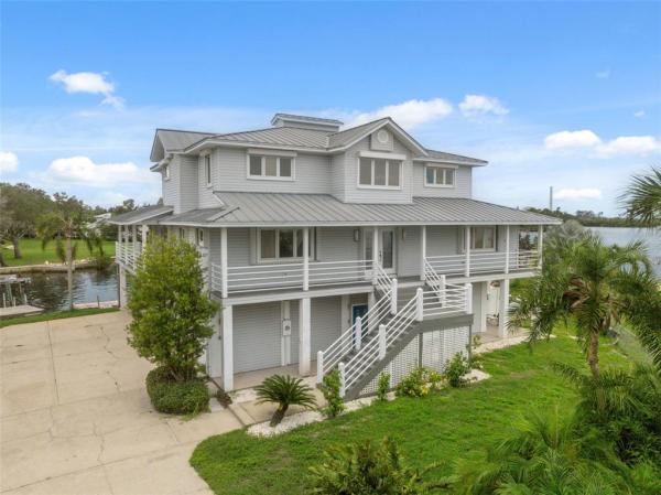 BAILEYS BLUFF ESTATES