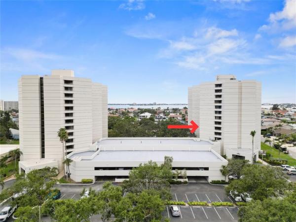 PELICAN BAY YACHT CLUB CONDO BLDG A