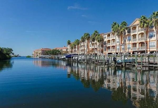 CULBREATH KEY BAYSIDE CONDOMIN