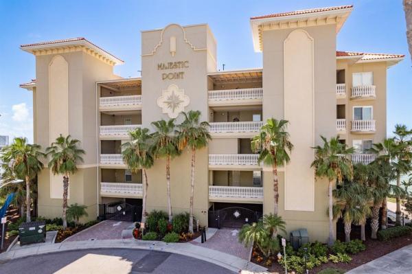 MAJESTIC POINT CONDO