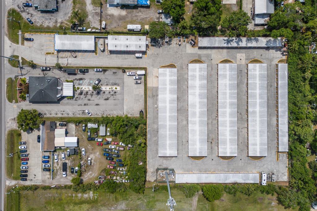 Commercial - фото