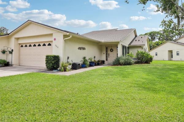 CYPRESS COVE CONDOMINIUMSS