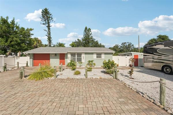 MANASOTA LAND & TIMBER CO