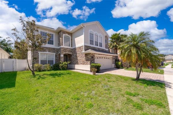 CEDAR BEND AT WYNDHAM LAKES