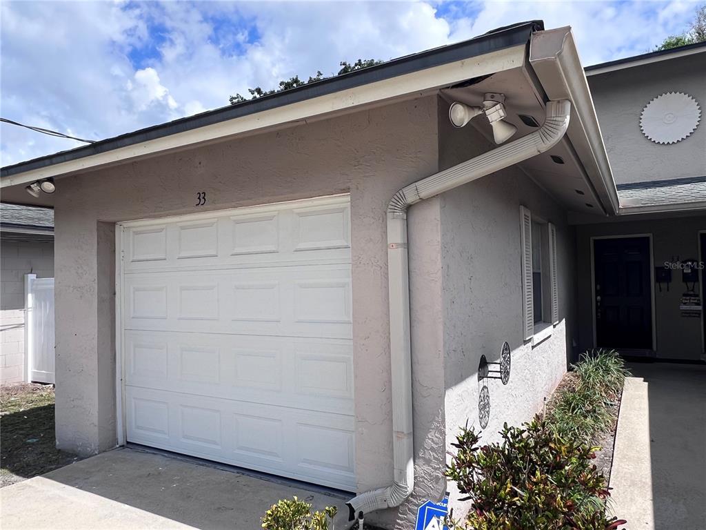 Townhouse - фото