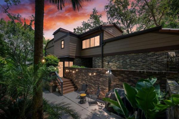 SPRINGS WHISPERING PINES