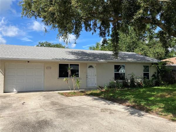 MANATEE PALMS UNIT FIVE