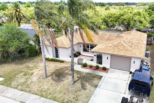 HOLIDAY LAKE ESTATES