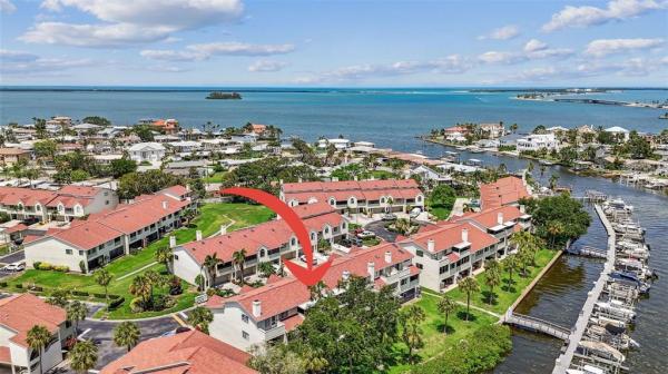 CURLEW LANDINGS UNIT 2