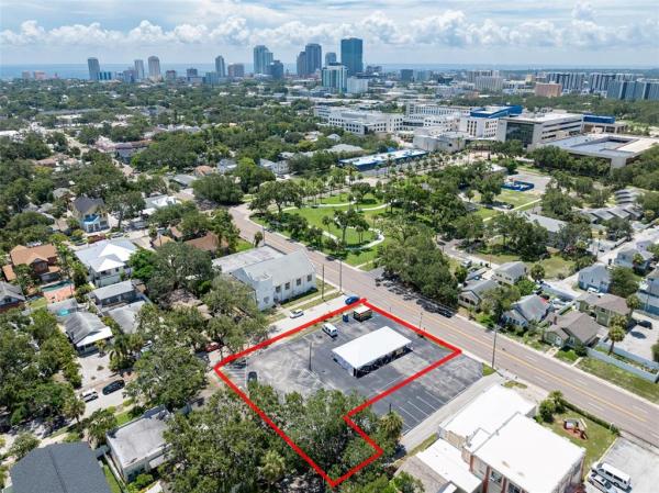 EDINA GARDEN OF EDEN