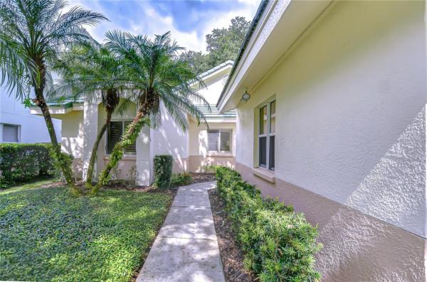 TAMPA PALMS UNIT 4B REP OF