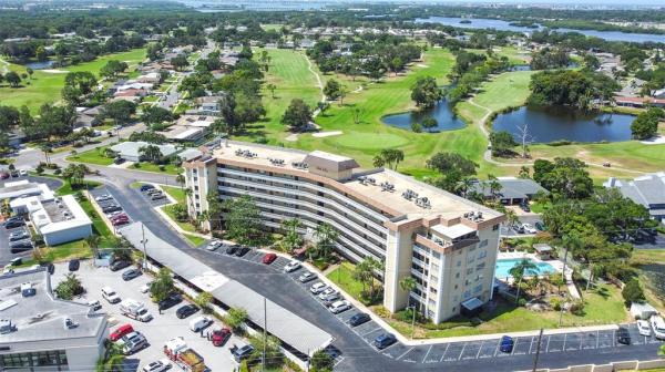 SEMINOLE-ON-THE-GREEN CAVALIER BLDG
