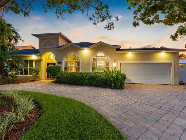 ISLAND ESTATES OF CLEARWATER