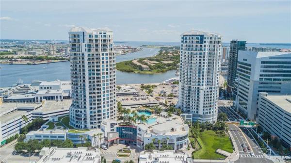 TOWERS OF CHANNELSIDE CONDO