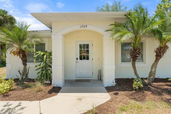 PORT CHARLOTTE SUB 24