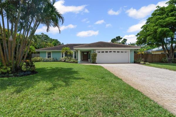 BALLENTINE MANOR ESTATES