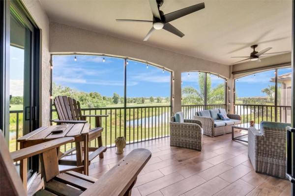 COACH HOMES III AT LAKEWOOD NATIONAL