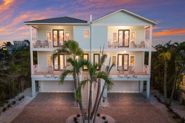 CASA PLAYA AT BRADENTON BEACH