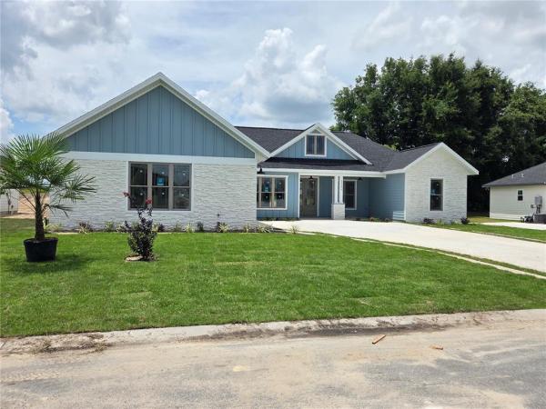 COUNTRYWAY OF NEWBERRY PH IV PB 37 PG 78