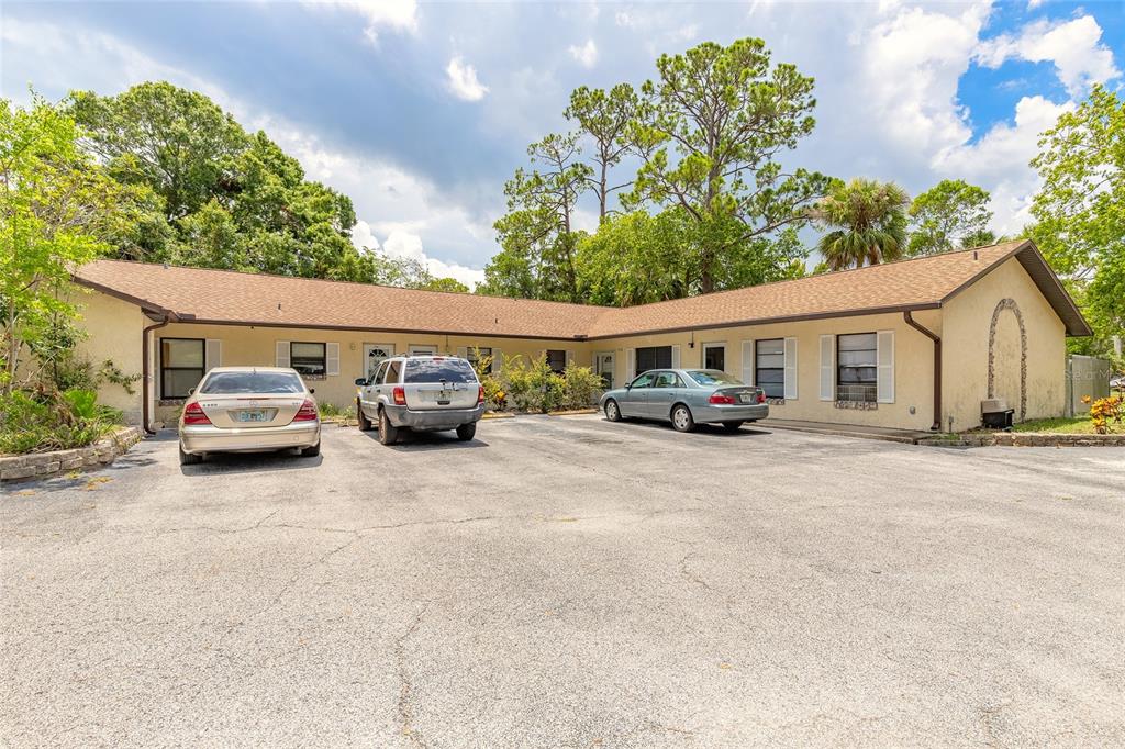 RIVIERA VILLAGE - фото