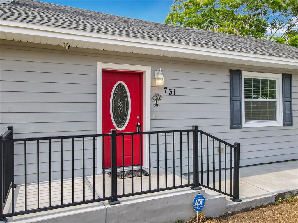 YATES SUB - фото