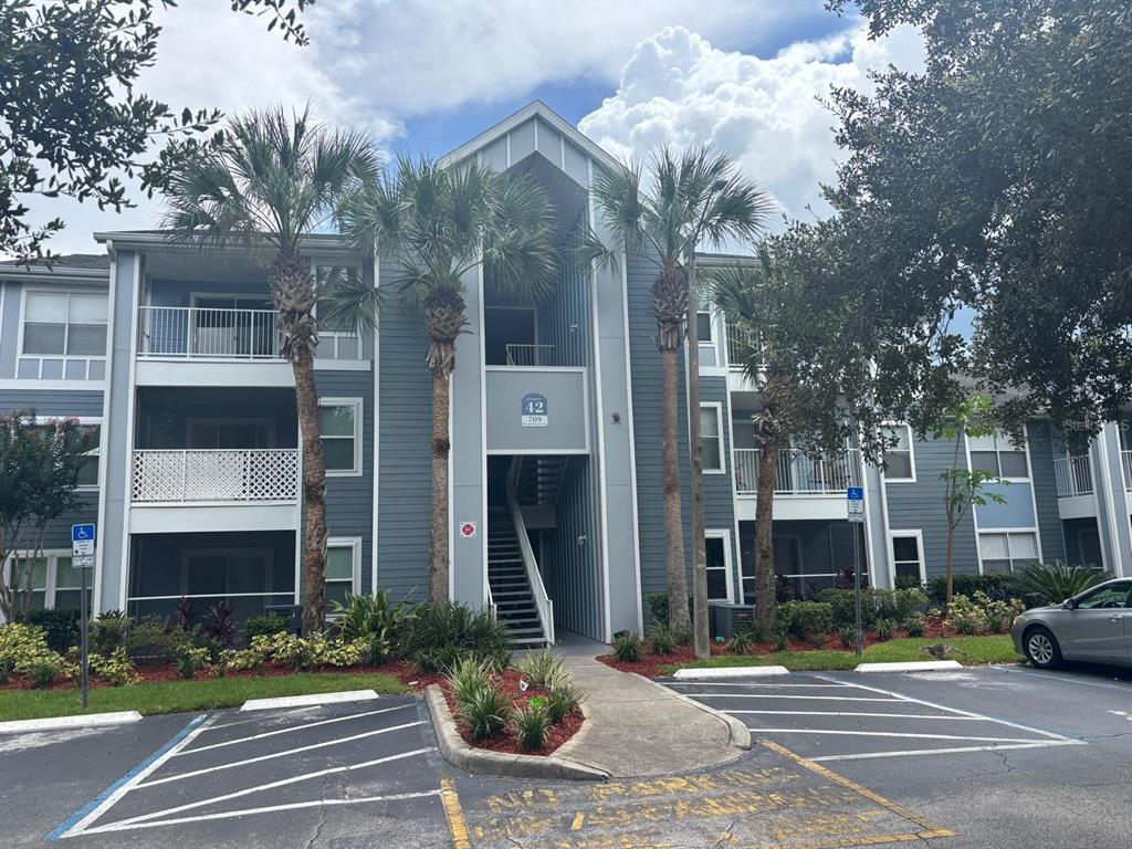 REGENCY PARK AT LAKE MARY A CONDO - фото