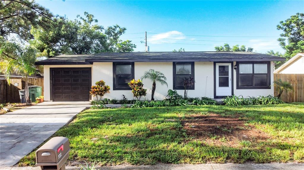 SKY LARK SUB - фото