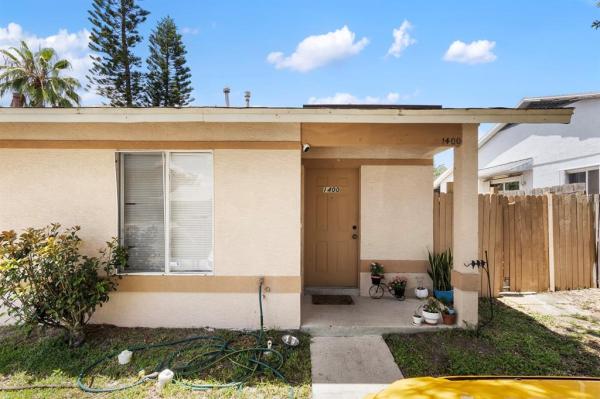 WESTSIDE TOWNHOMES PH 04