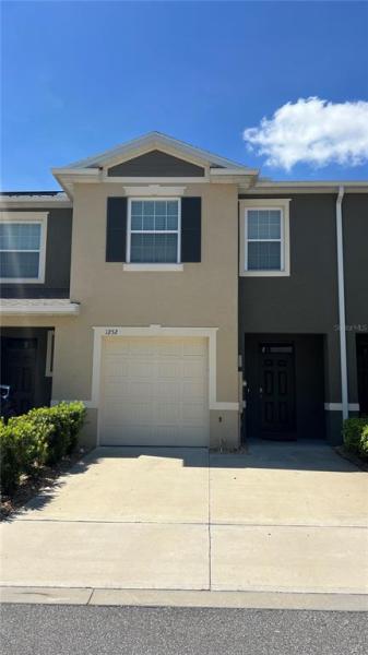 ATRIA AT RIDGEWOOD LAKES