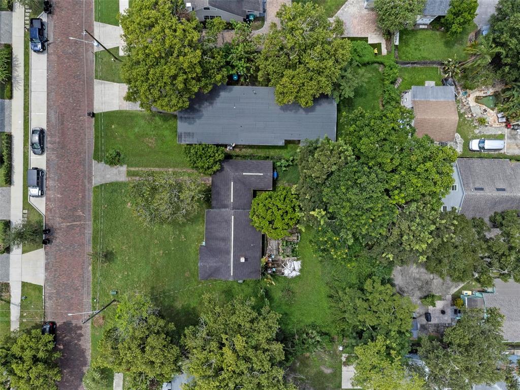 ILEXHURST SUB G/67 LOTS 16 & 17 BLK B - фото