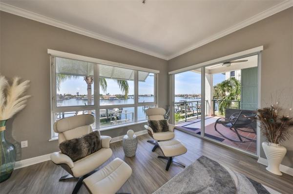 BELLASOL WATERFRONT VILLAS A C