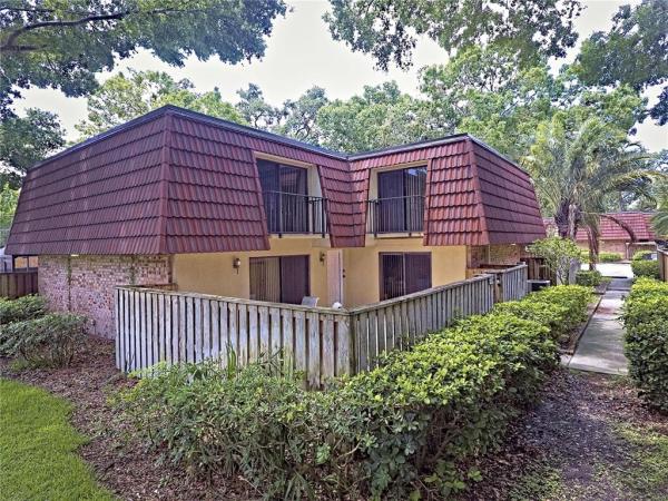 WEDGE WOOD OF PALM HARBOR