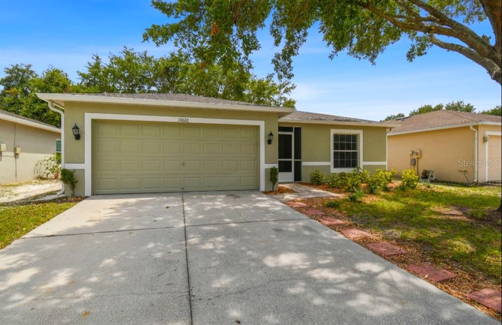 ASHLEY LAKES PH 01 - фото