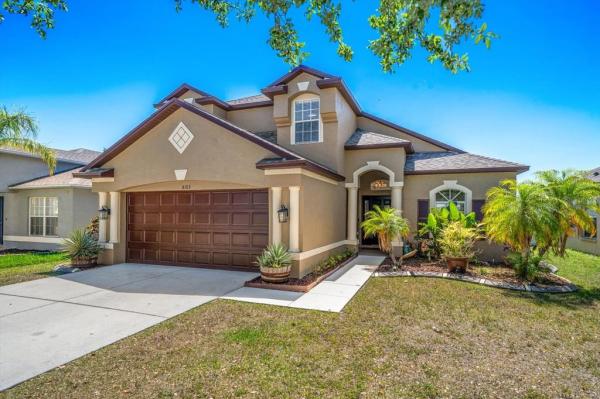 CARRIAGE POINTE PH 1