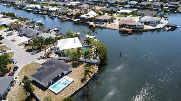 APOLLO BEACH UNIT SIX