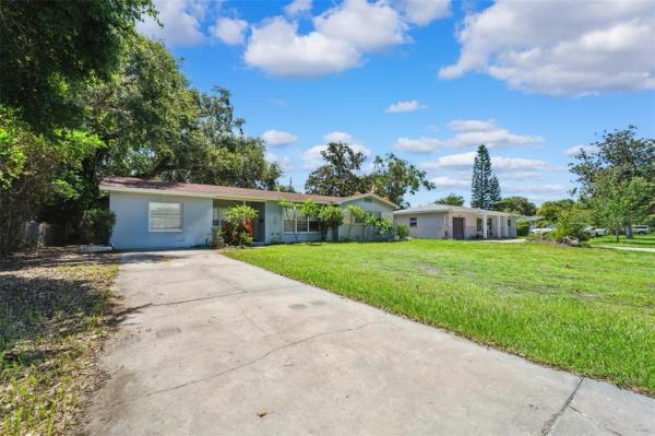 JUNGLE COUNTRY CLUB 4TH ADD